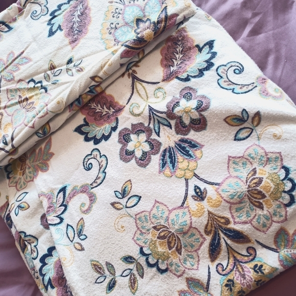 Marwah corp. Other - King size Duvet and two Shams Floral Patterned Cotton Flannel Bedding Set
